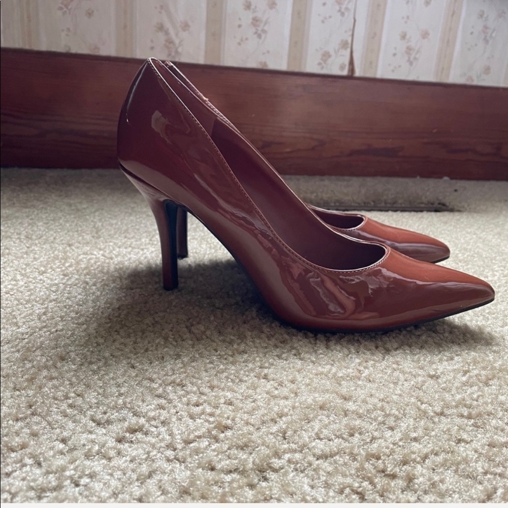 Nine West Ezra Pointy Toe Pumps